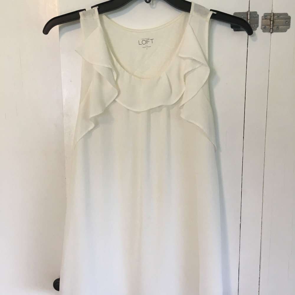 Loft cream sleeveless top with ruffles